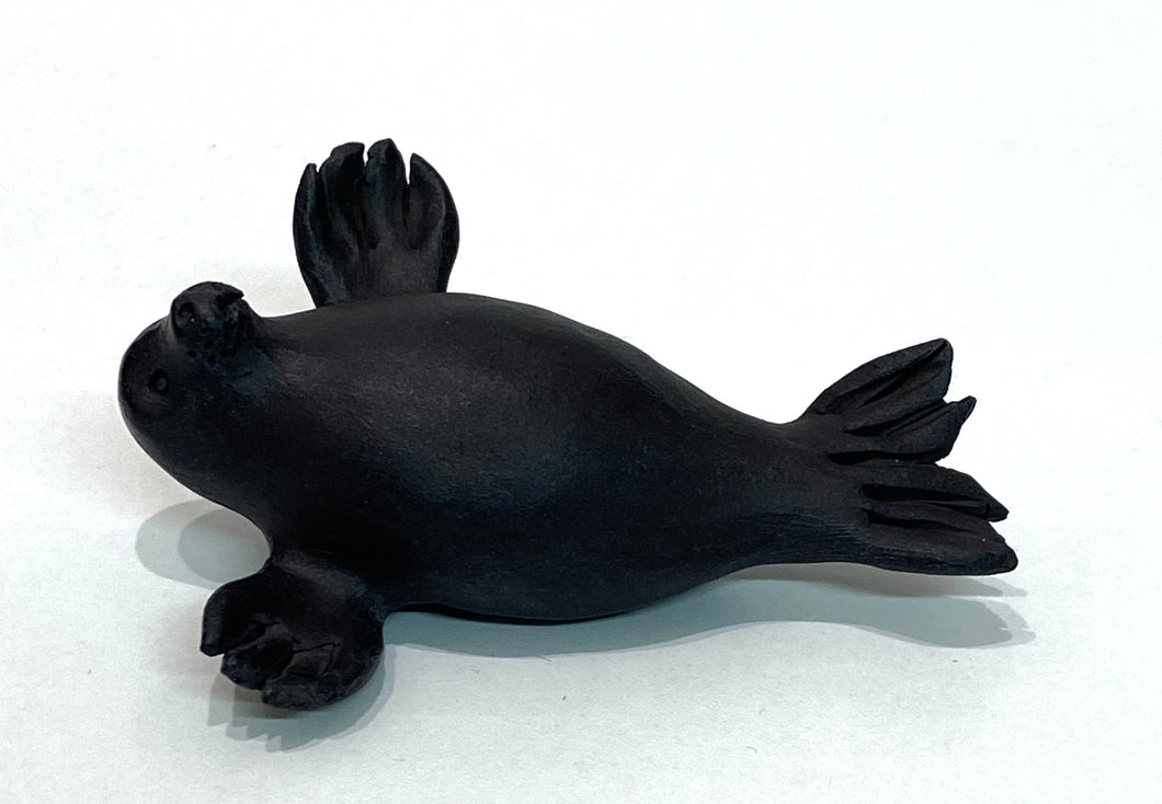 Leonie Macmillan 'Black Seal'